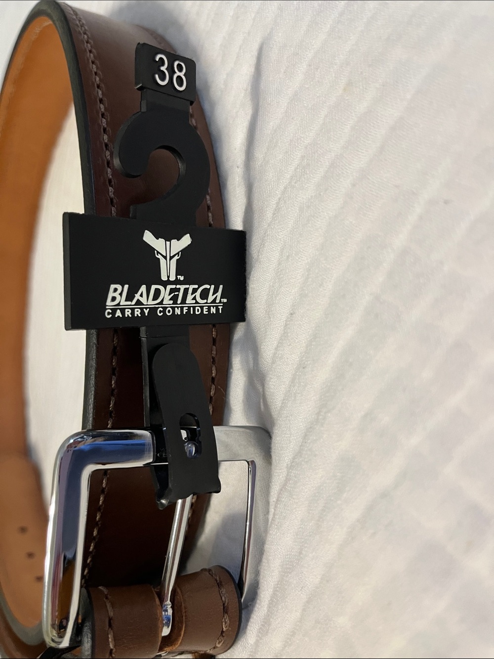 NEW Men's CarryTexh Carry Confident Brown Leather Belt.
